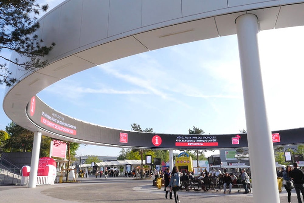 Parc exposition Paris Portes de Versailles 2 - Standiste - fabricant de Stand Akilltour