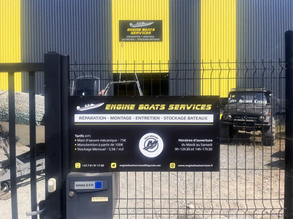 Enseigne engine boats services La Palice